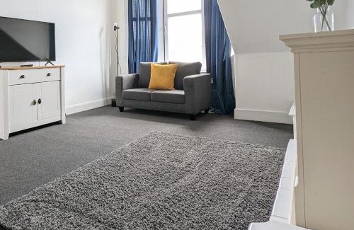 Campbeltown Apartment | Campbeltown Loch