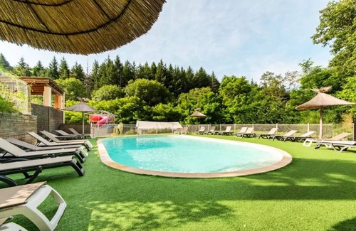 Saint-Vincent-de-Durfort House | Camping maeva Escapades Coeur d'Ardèche * - Eco Chalet 3 Rooms 4/6 People + TV