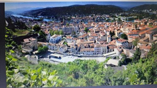 Condrieu Other | Camping à Condrieu, Mobil home 6 pers sur les bords du Rhône, avec parc aquatique