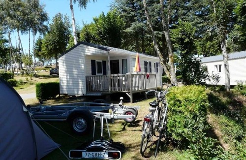 Canet-de-Salars House | Camping 3 étoiles - ccafcib