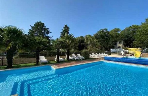 Guemene-Penfao House | Camping 3 étoiles - Piscine - eebebf