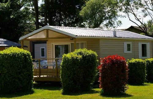 Melun House | Camping 3 étoiles - Piscine - eecdcf