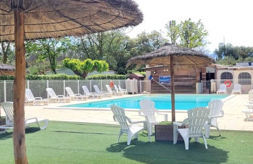 Mirepeisset House | Camping 3 étoiles - Piscine - efcdfc