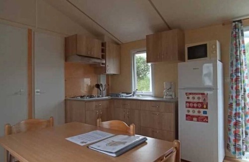 Pouldreuzic House | Camping 3 étoiles - Piscine - eeefif