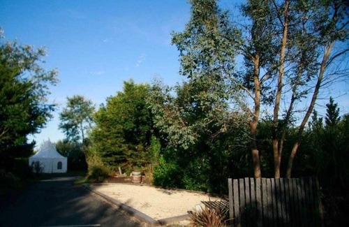 Pouldreuzic House | Camping 3 étoiles - Piscine - eeefig