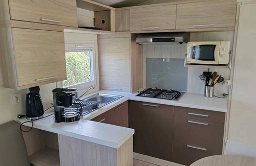 Pouldreuzic House | Camping 3 étoiles - Piscine - eeefii