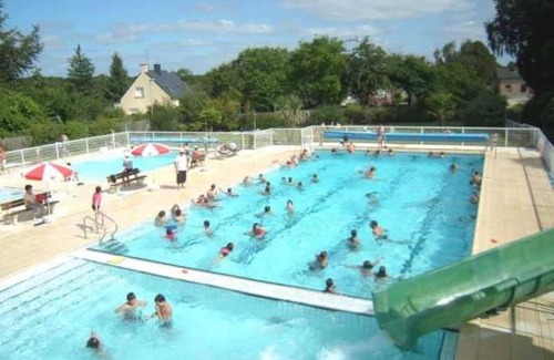 Merdrignac House | Camping 3 étoiles - Piscine - eehaef