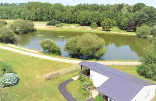 Merdrignac House | Camping 3 étoiles - Piscine - eehafa