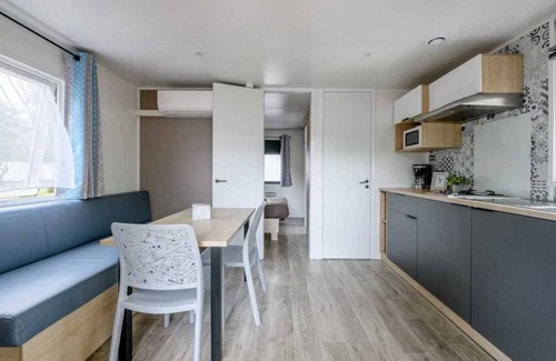 Parentis-en-Born House | Camping 4 étoiles - Piscine - eebif0