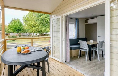 Parentis-en-Born House | Camping 4 étoiles - Piscine - eebif0