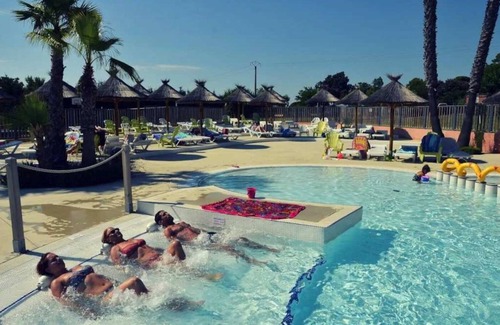 Bessan House | Camping 4 étoiles - Parc aquatique - eeidg0