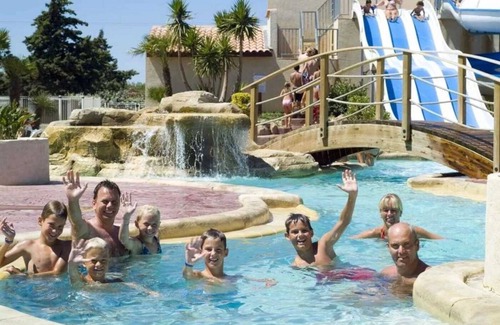 Les Cabanes de Fleury House | Camping 4 étoiles - Parc aquatique - efbh0e