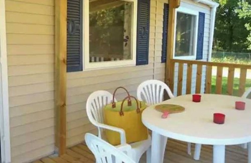 Aureilhan House | Camping 4 étoiles - Piscine - eecaad