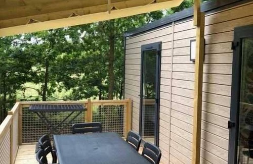 Apremont House | Camping 4 étoiles - Piscine - ccahih0