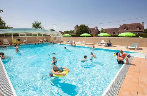 Thegra House | Camping 4 étoiles - Piscine - eeicac