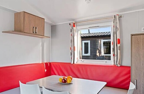 Montagnac-Montpezat House | Camping Coteau de la Marine **** - Mobil Home Classic 4 Rooms 6 People