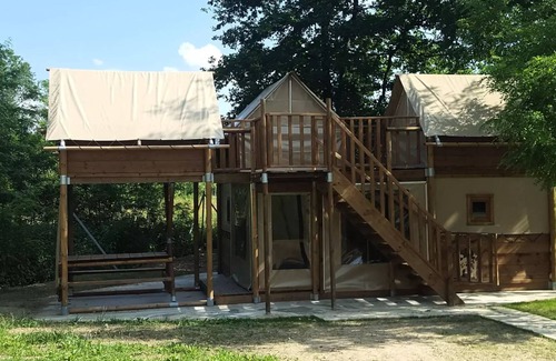 Cormoranche-sur-Saone House | Camping du Lac* - Mobil Home Titania 4 Rooms 6 People