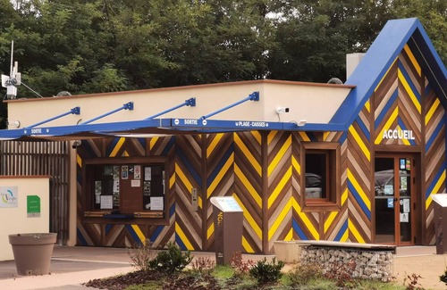 Cormoranche-sur-Saone RV Rental | Camping du Lac* - Bivouac Tent 2 Rooms 2 People