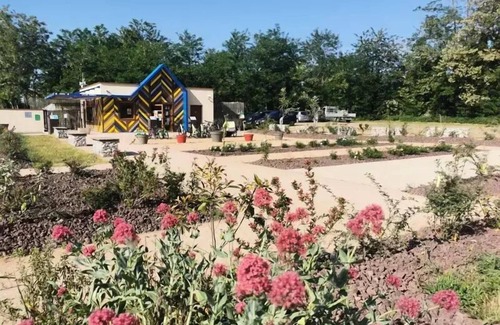 Cormoranche-sur-Saone RV Rental | Camping du Lac* - Bivouac Tent 2 Rooms 2 People