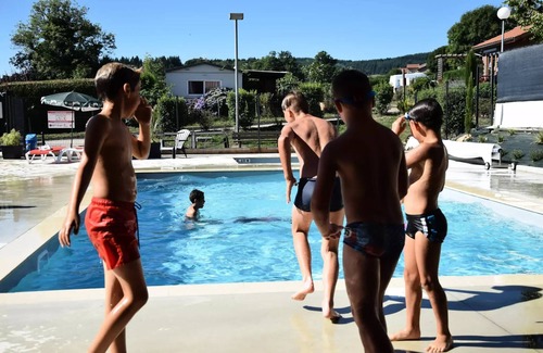 Saint-Bonnet-le-Chateau House | Camping de la Belle Etoile * - Mobile home Mercure comfort 2 bedrooms terrace 4 people
