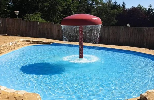 Salles House | Camping des Bastides * - Cottage Riviera 3 bedrooms 6 people