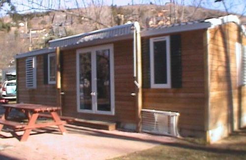 Estavar House | Camping Enclave Mobile Home "RHODODENDRON" 6pers