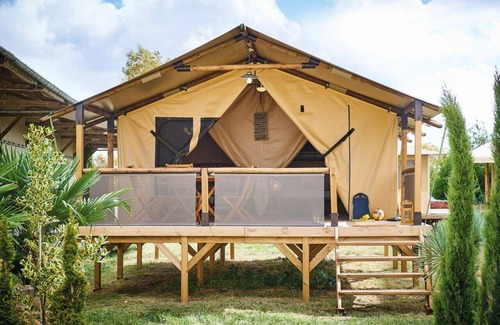Rieux-de-Pelleport House | Camping Flower Les Mijeannes* - Freeflower Confort 3 room apartment for 5 people Without sanitary facilities