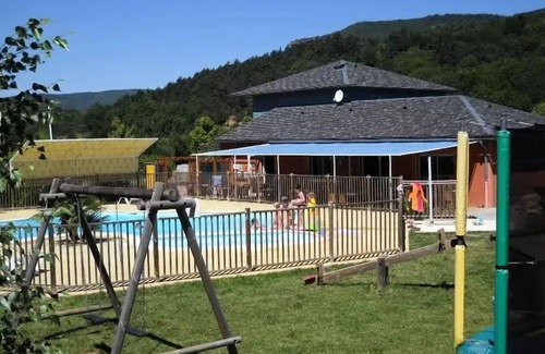 Saint-Jean-du-Bruel House | Camping Flower La Dourbie * - Mobile home l'Aigoual 4 rooms 6 people