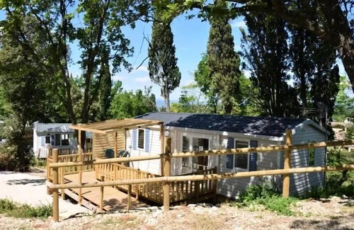 Saint-Paul-Trois-Chateaux House | Camping de la Colline * - 2 bedroom mobile home GRAND COMFORT HELIOS air-conditioned PMR 6 people