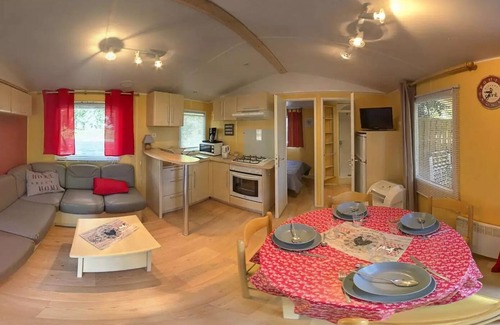 Saint-Paul-Trois-Chateaux House | Camping de la Colline * - 2 bedroom mobile home GREAT COMFORT SUPER TITANIA 6 people
