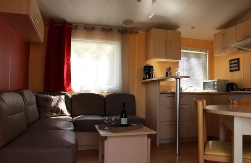 Saint-Paul-Trois-Chateaux House | Camping de la Colline * - 2 bedroom mobile home GREAT COMFORT SUPER TITANIA 6 people