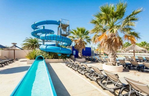 Torreilles House | Camping - Funpass inclus - Piscine - ccaehfa