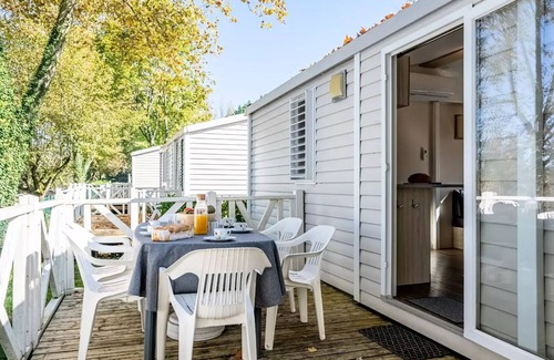 Badefols-sur-Dordogne House | Camping Les Bö-Bains * * - 2 bedroom mobile home on the banks of the river and air-conditioned Sunday/Sunday (29 m²) n°0 to 2 6 people