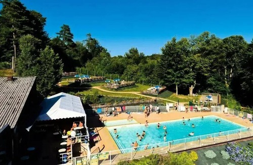 Aubazine House | Camping Le Coiroux* - 5-room mobile home for 8/10 people