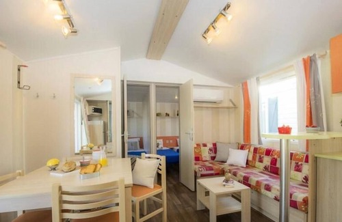 La Roque-d'Antheron House | Camping Le Domaine des Iscles **** - Cozy Mobil Home 4 Rooms 6 People