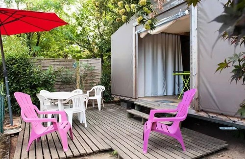 Ribes House | Camping Les Châtaigniers * - Mobil canvas Maori 3 rooms 4 people Without Sanitary