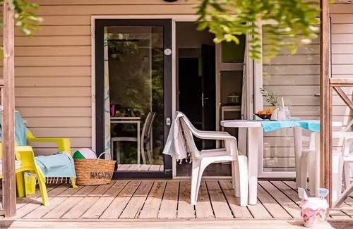 Laroque-des-Alberes House | Camping Les Albères * - Mobil Home Loisirs 3 Rooms 4 People Air Conditioned + TV