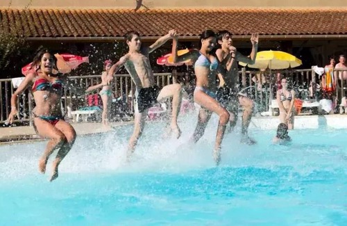 Estang Ski Chalet | Camping Les Lacs De Courtès* - Chalet Gascony 3 Rooms 4/6 People