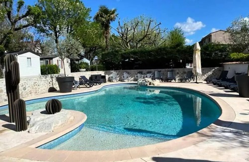 Salavas House | Camping maeva Escapades Le Casque Roi * - Mobil Home Grand Confort 3 Rooms 4 People Air Conditioning + TV