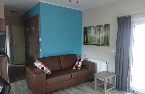 Remersdaal Ski Chalet | Camping Natuurlijk Limburg - chalet 4p