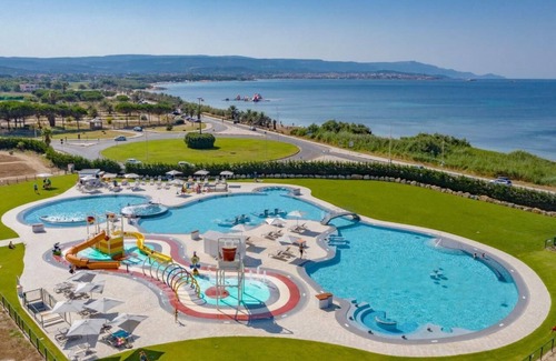 Fertilia House | Camping Village Laguna Blu Baia Revolution für 6 Personen