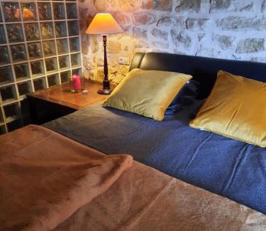 Maella Cabin | Campo Golden Heritage OFF GRID