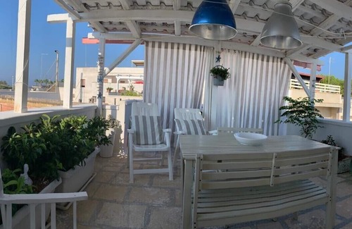 Campomarino di Maruggio House | CAMPOMARINO central apartment 100m from the sea