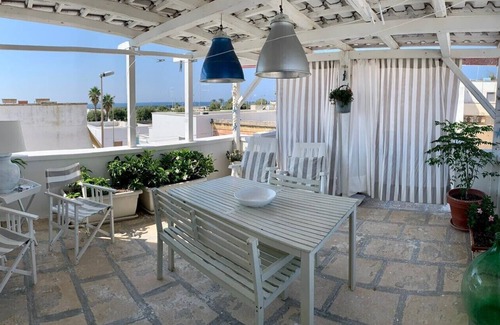 Campomarino di Maruggio House | CAMPOMARINO central apartment 100m from the sea