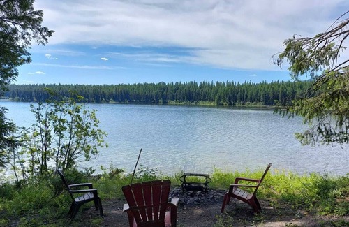 Olney RV Rental | Campsite #7 with Lake Access