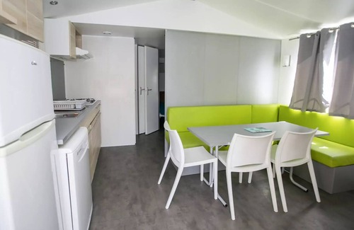Foix House | Campsite DU LAC * - cottage 3 bedrooms 6 people