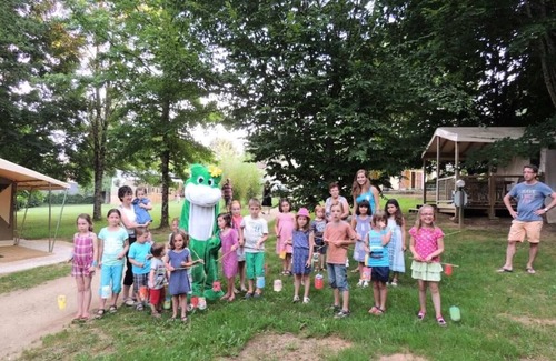 Pays-de-Belves Ski Chalet | Campsite Flower Les Nauves* - 3 room chalet for 4 people