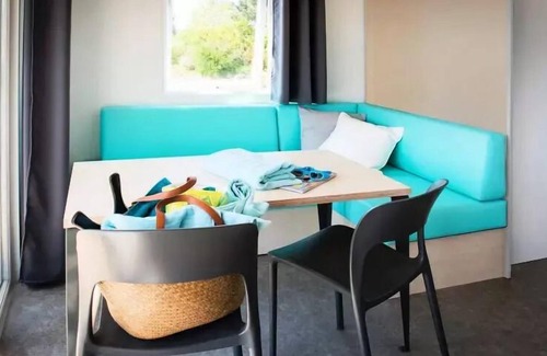 Champagnac-le-Vieux House | Campsite La Chanterelle* - Mobile Home Loggia Bay 3 Rooms 4 People facing the lake