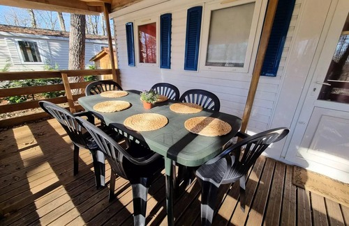 Peyrignac House | Campsite LA GARENNE * - 20 Residence La Futaie 32m2 Terrace Covered , 3 bedrooms, dishwasher + TV 6 persons