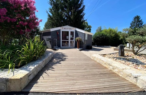 Puybrun House | Campsite La Sole* - 3 Room Canvas Bungalow 5 People